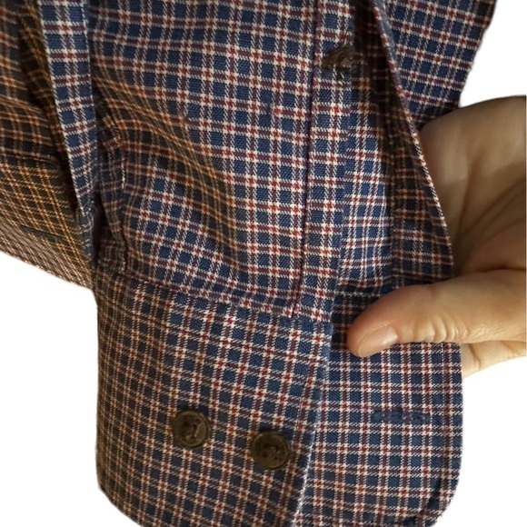 Twillory Untuck(able) Blue Red Appalachia Check Button Down Shirt - Picture 7 of 9